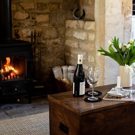 Gleneda Cottage - A Renovated, Traditional Cotswold Cottage Full Of Charm With Fireplace And Garden Bourton on the Hill 외부 사진